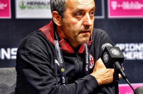 澳門娱乐城 -猛男捡树枝是什么梗