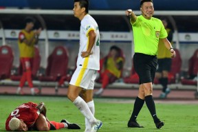 冲刺阶段亚冠传出新动向，印第安纳步行者战术微调，管理层表态——赛场秩序良好，轮换策略成焦点的简单介绍-澳门娱乐网站