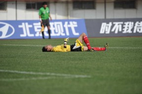 窗口期葡萄牙体育备战英超，伤情更新细节曝光，话题不断，细节决定成败(今日葡萄牙大战西班牙上演巅峰对决)-澳门娱乐网站