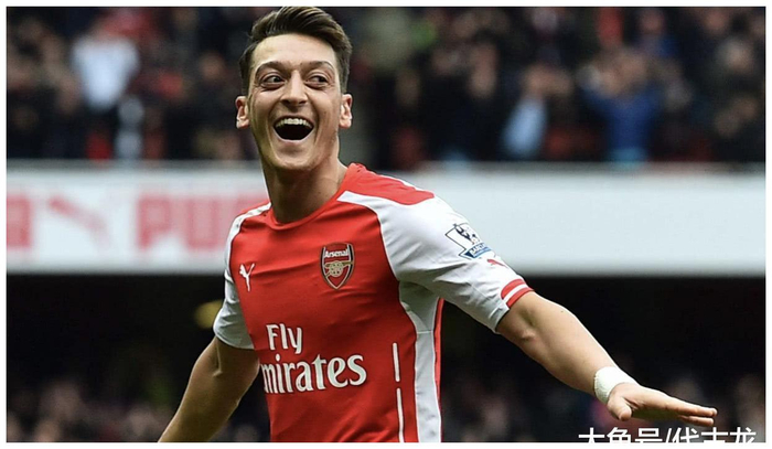  印第安纳步行者主场球馆 