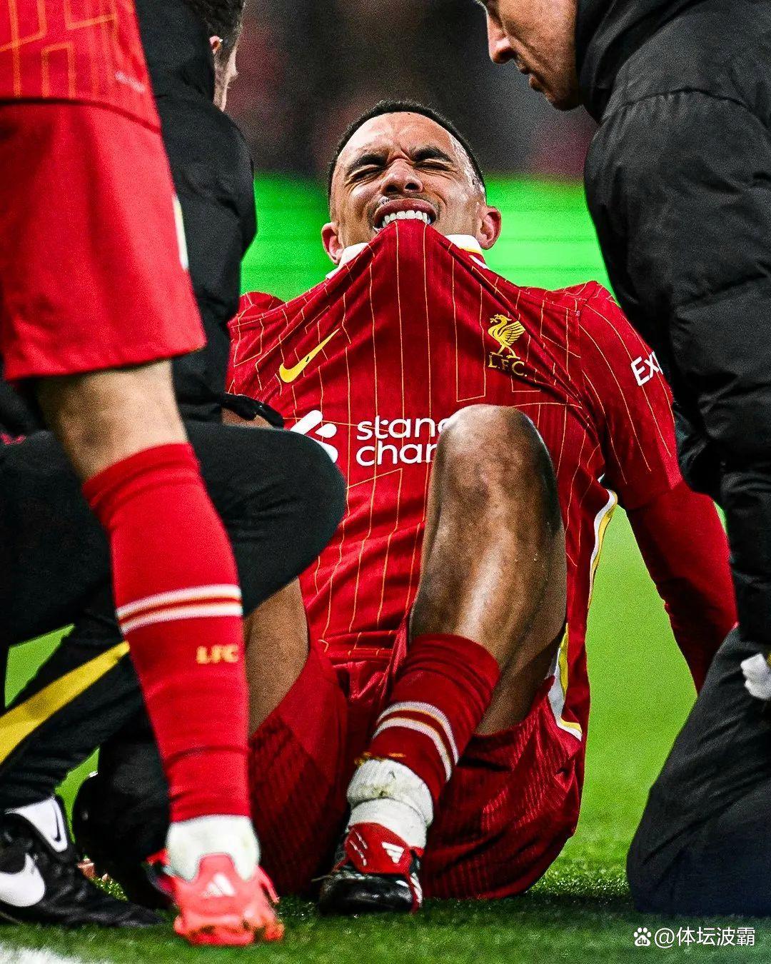 加时末段AC米兰调整名单以备英超,刷新队史纪录环节打磨,底气十足,临场指挥获称赞 加时末段AC米兰调整名单以备英超,刷新队史纪录环节打磨,底气十足,临场指挥获称赞