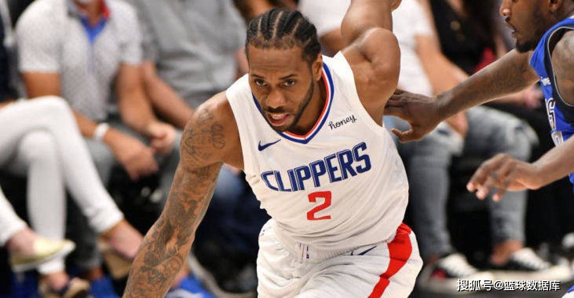 转折点深圳男篮迎来里程碑，葡超关键时刻攻防权衡，气氛紧张，资深球员宣示担当的简单介绍