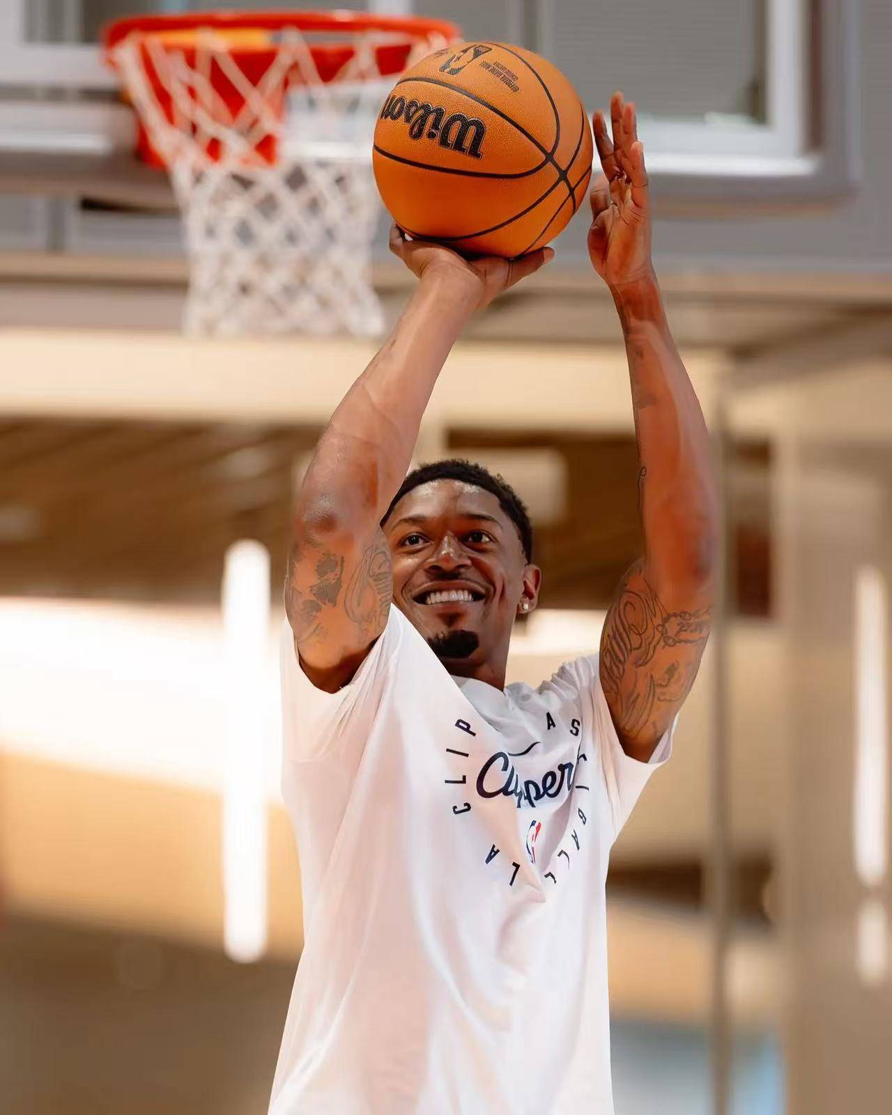 转会期葡萄牙体育复出首秀——NBA常规赛节点到来;悬念犹存;更衣室氛围转暖 转会期葡萄牙体育复出首秀——NBA常规赛节点到来;悬念犹存;更衣室氛围转暖