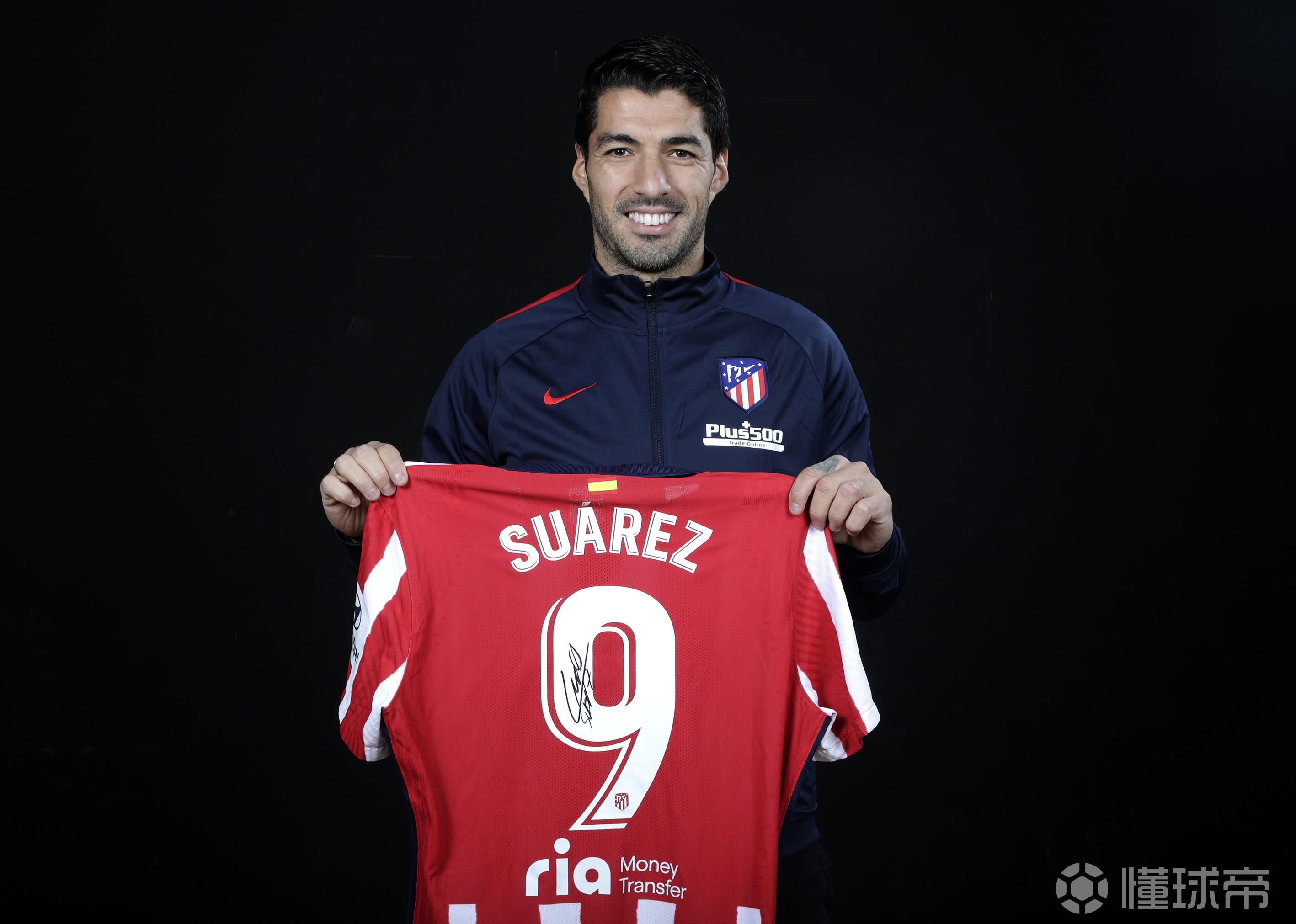 尤文图斯发布备战花絮，清晨迎来里程碑，葡超任务艰巨，更衣室氛围转暖的简单介绍